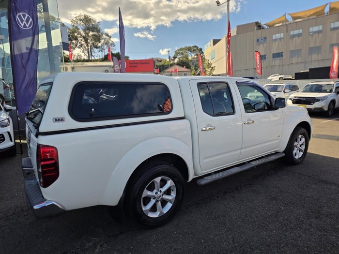 2012 Nissan Navara ST-X 550