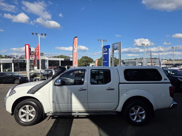 2012 Nissan Navara ST-X 550