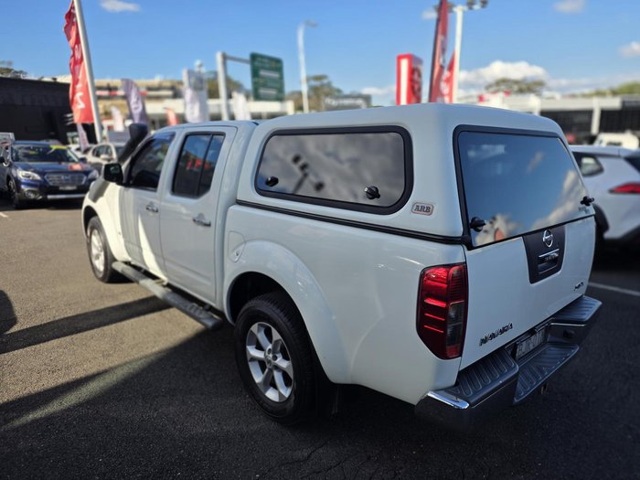 2012 Nissan Navara ST-X 550