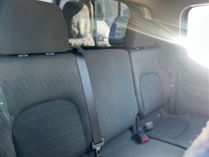 2012 Nissan Navara ST-X 550