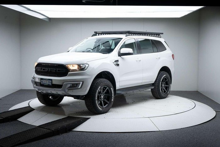 2017 Ford Everest