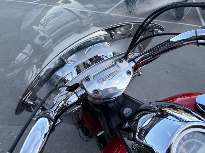 2016 Triumph THUNDERBIRD COMMANDER Red