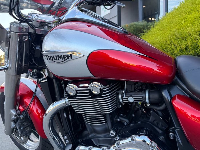 2016 Triumph THUNDERBIRD COMMANDER Red