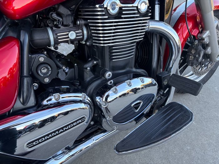2016 Triumph THUNDERBIRD COMMANDER Red