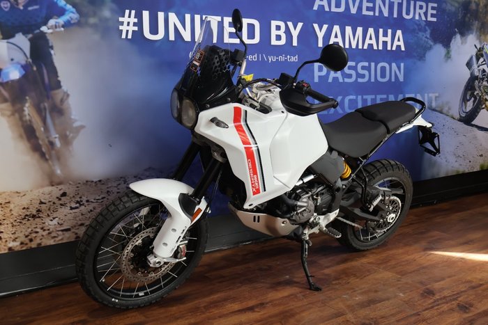 2025 Ducati DESERTX MATT STAR