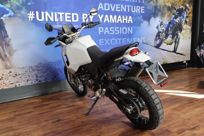 2025 Ducati DESERTX MATT STAR