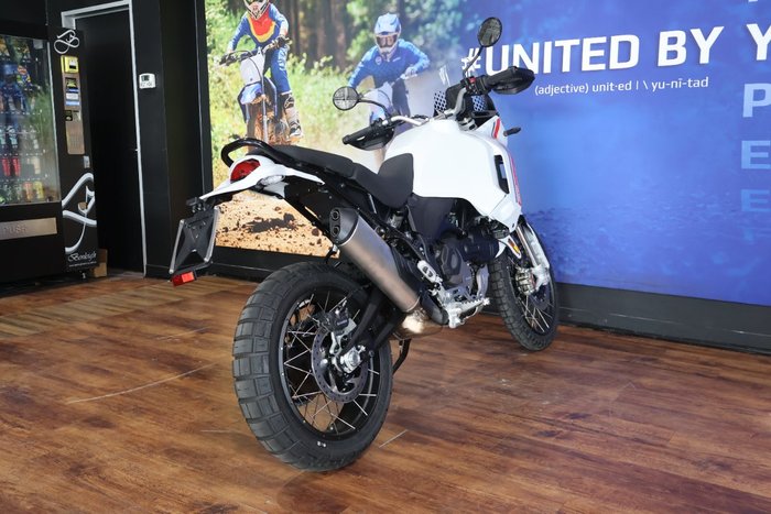 2025 Ducati DESERTX MATT STAR