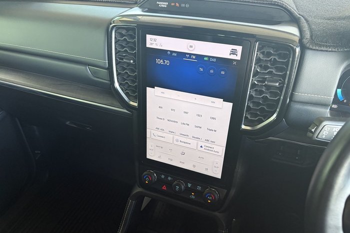 2023 Ford Everest Platinum