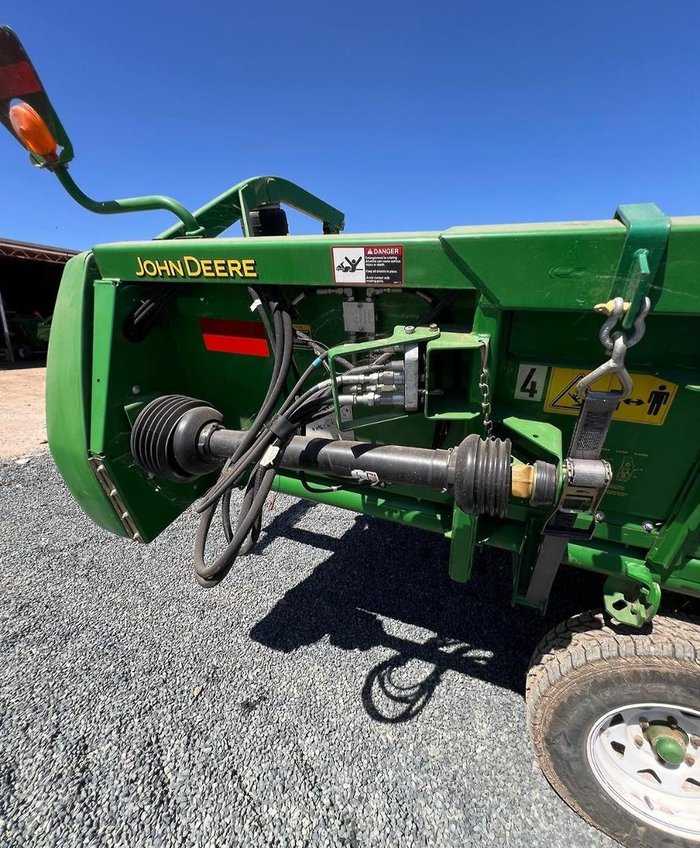 2016 John Deere 615P