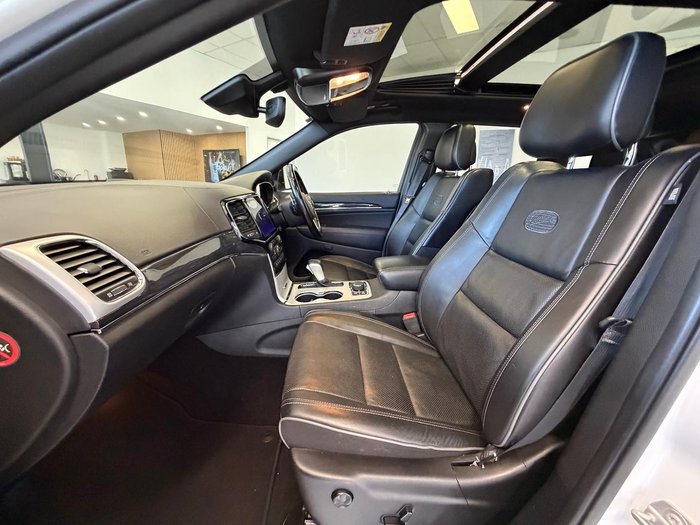 2020 Jeep Grand Cherokee Overland