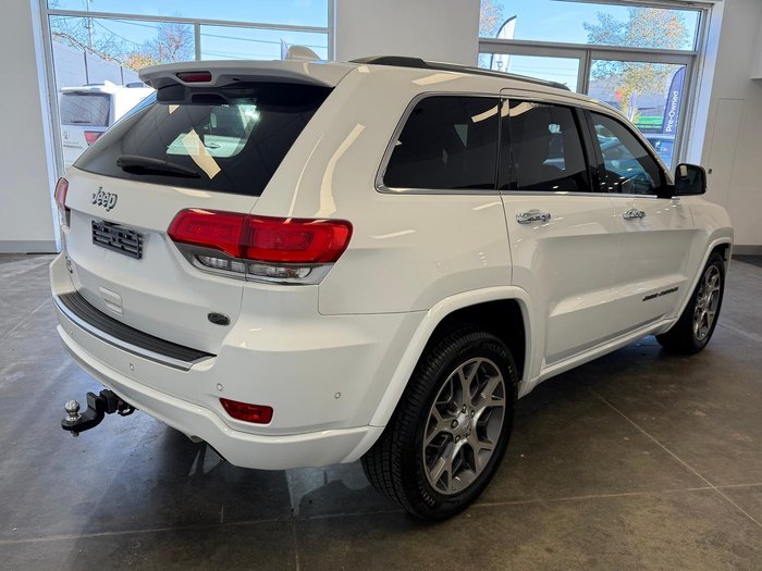 2020 Jeep Grand Cherokee Overland
