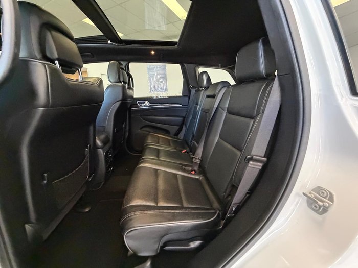 2020 Jeep Grand Cherokee Overland