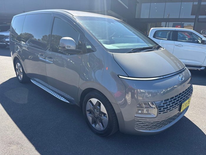 2022 Hyundai STARIA Highlander