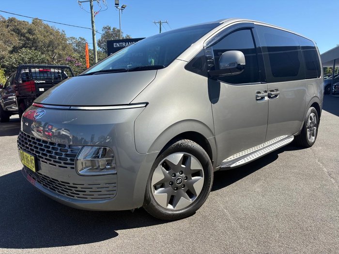 2022 Hyundai STARIA