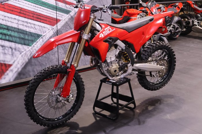 2026 Ducati DESMO 450 MX Red