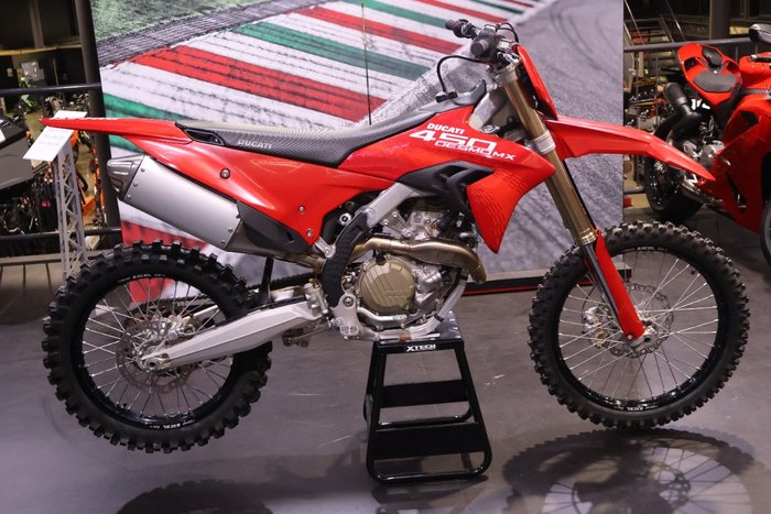 2026 Ducati DESMO 450 MX Red