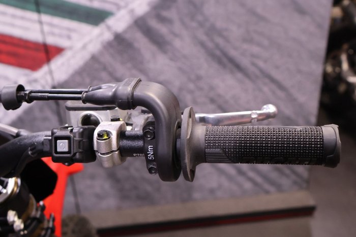 2026 Ducati DESMO 450 MX FACTORY