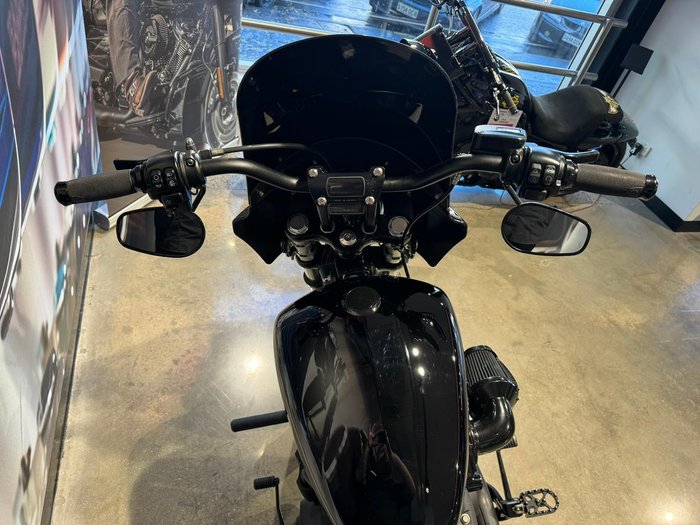 2018 Harley-Davidson Street Bob 107 (FXBB) Softail Black