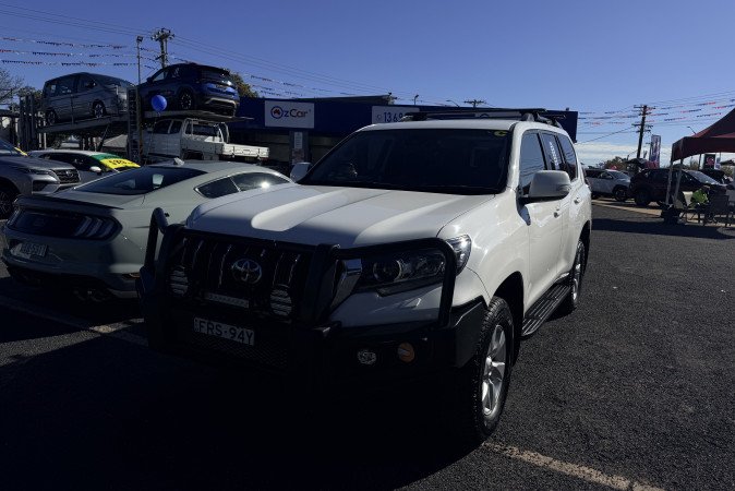 2020 TOYOTA LANDCRUISER PRADO