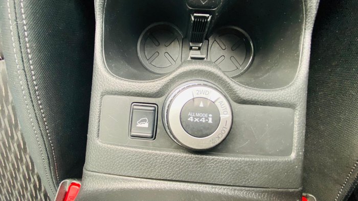 2021 Nissan X-TRAIL ST