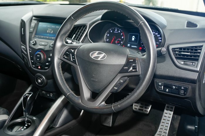 2017 Hyundai Veloster SR Turbo
