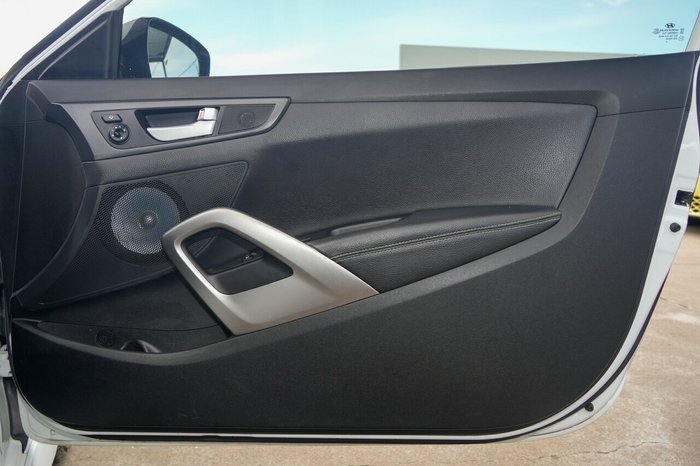 2017 Hyundai Veloster SR Turbo