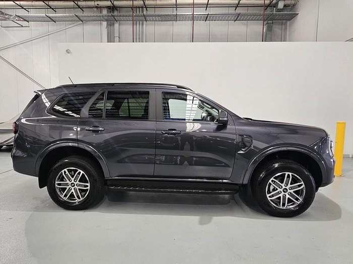 2025 Ford Everest Trend