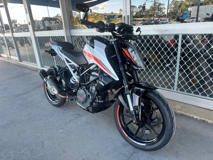 2022 KTM 390 Duke