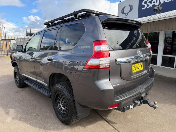 2015 Toyota Landcruiser Prado Altitude