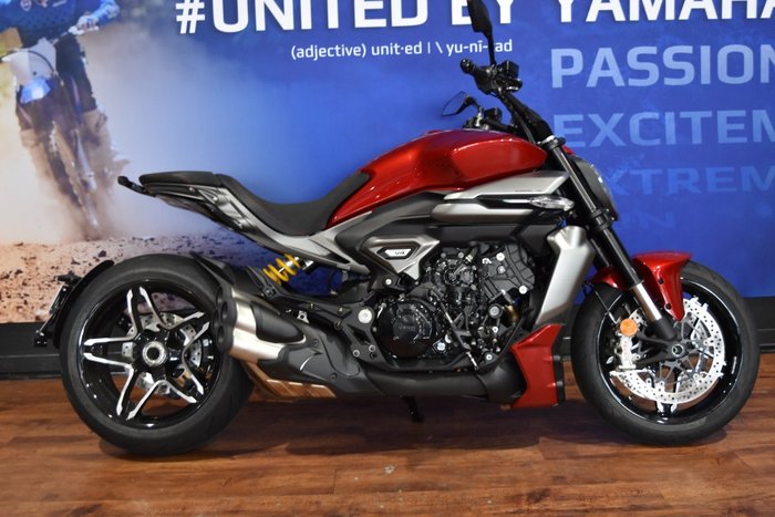 2026 Ducati 2026 Ducati 1200CC XDIAVEL V4 CRUISER Red