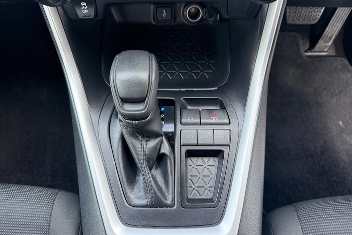 2020 Toyota RAV4 GX