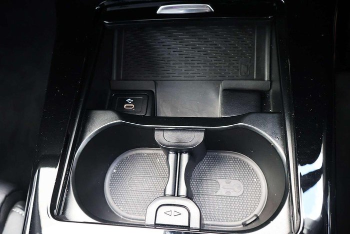 2025 Mercedes-Benz A-Class A250