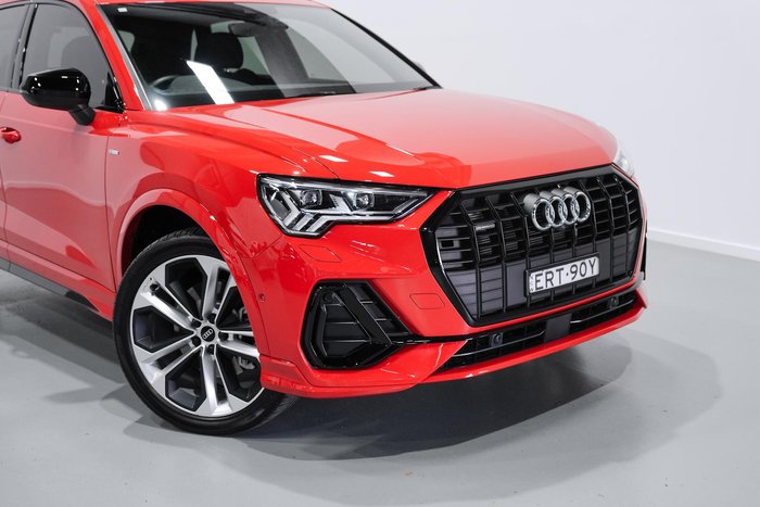 2022 Audi Q3 40 TFSI S line