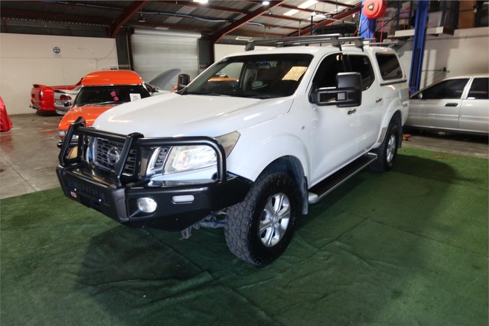 2015 Nissan Navara