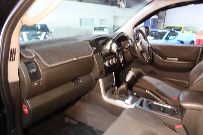 2013 Nissan Navara