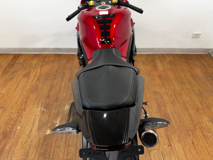 2025 Suzuki GSX-R1000A RED
