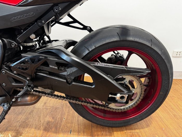 2025 Suzuki GSX-R1000A RED