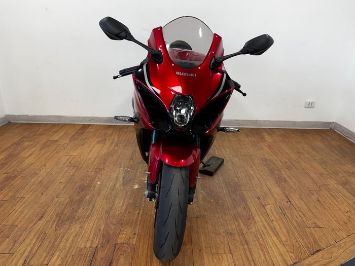 2025 Suzuki GSX-R1000A RED