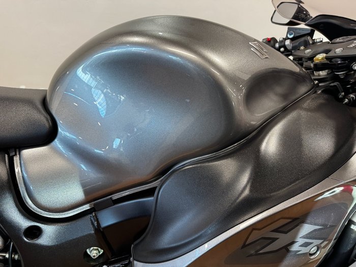 2019 Suzuki GSX1300RA (HAYABUSA) GREY