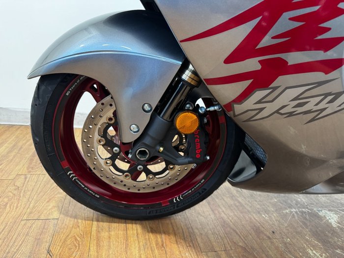 2019 Suzuki GSX1300RA (HAYABUSA) GREY