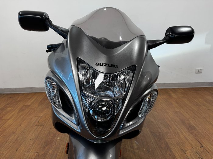 2019 Suzuki GSX1300RA (HAYABUSA) GREY