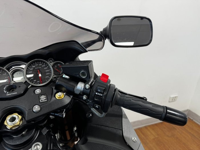 2019 Suzuki GSX1300RA (HAYABUSA) GREY