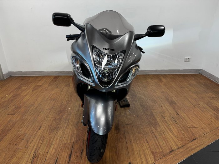 2019 Suzuki GSX1300RA (HAYABUSA) GREY