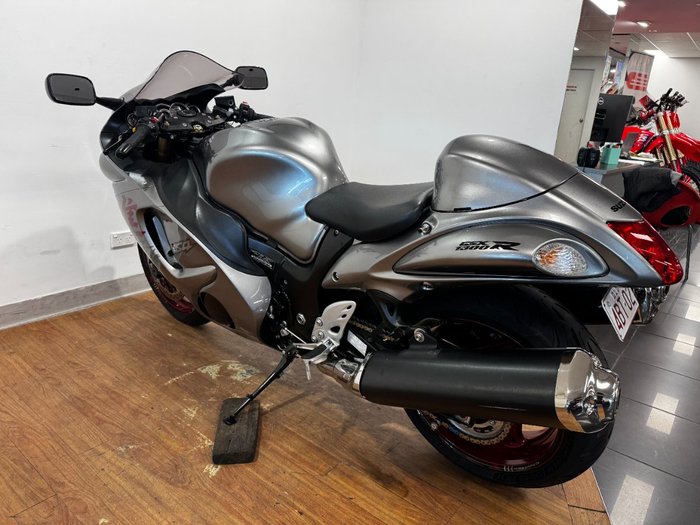 2019 Suzuki GSX1300RA (HAYABUSA) GREY