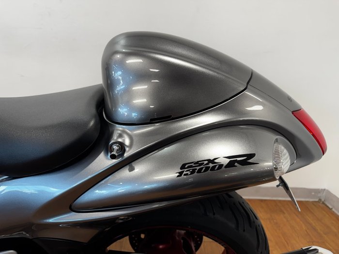 2019 Suzuki GSX1300RA (HAYABUSA) GREY