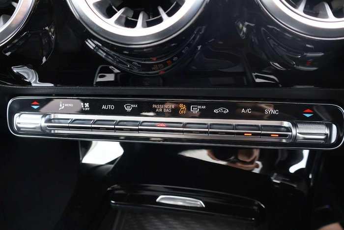 2025 Mercedes-Benz CLA-Class CLA200