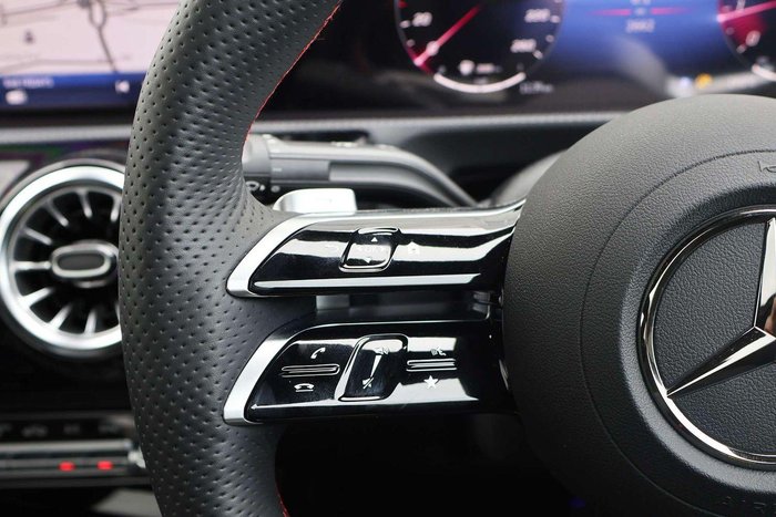 2025 Mercedes-Benz CLA-Class CLA200