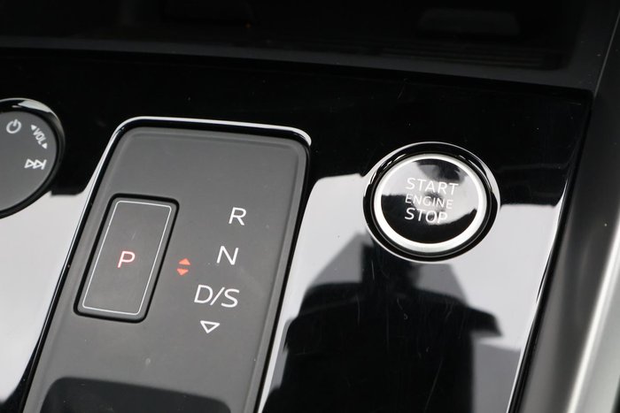 2023 Audi A3 40 TFSI S line