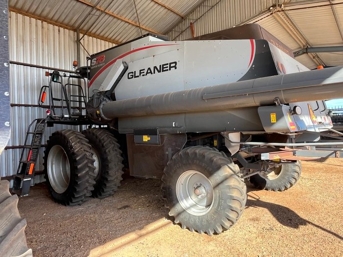 2015 Gleaner S78 & 2023 9340 Dynaflex