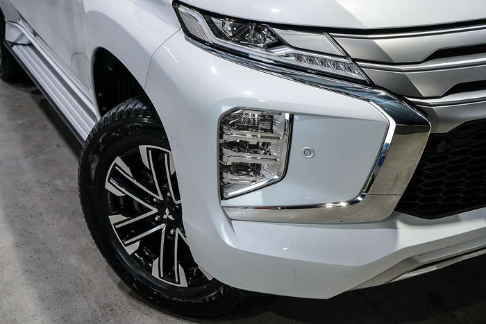 2024 Mitsubishi Pajero Sport Exceed